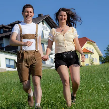 Urlaubshotel Binder Szálloda