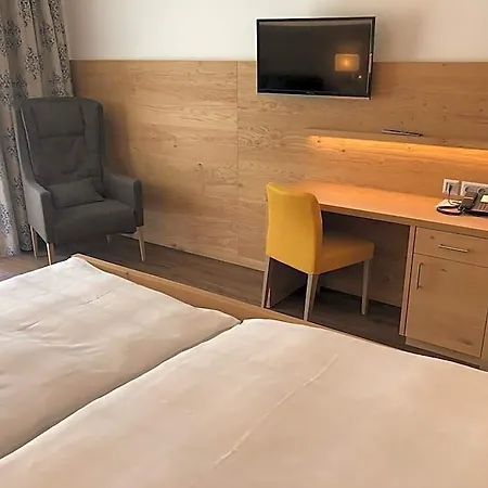 Szálloda Urlaubshotel Binder 3*
