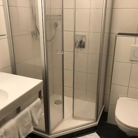 Szálloda Urlaubshotel Binder Büchlberg