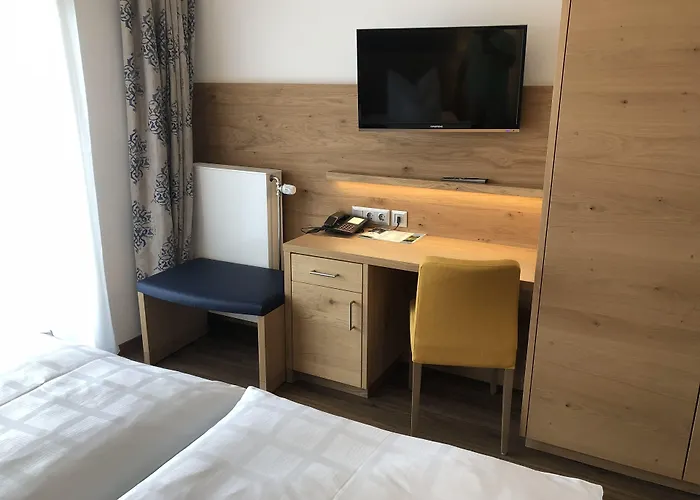 Hotel Urlaubshotel Binder 3*